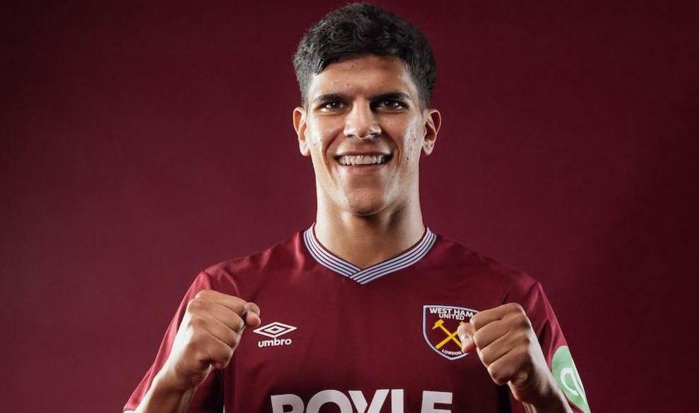 Arsenal đang theo đuổi tiền vệ trẻ Mateus Fernandes của West Ham nhưng mức giá cao cùng sự cạnh tranh từ nhiều ông lớn khiến thương vụ trở nên phức tạp.