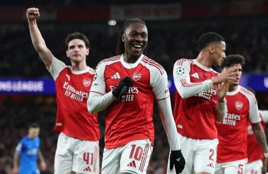 Arsenal thăng hoa nhờ dấu ấn thực dụng từ trường phái Moyes.