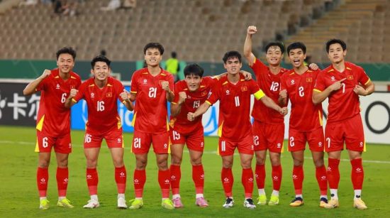 Danh sách tập trung mới của U23 Việt Nam chuẩn bị cho giải CFA Team China 2026 gây chú ý khi xuất hiện nhiều cầu thủ trẻ chưa từng thi đấu chuyên nghiệp.